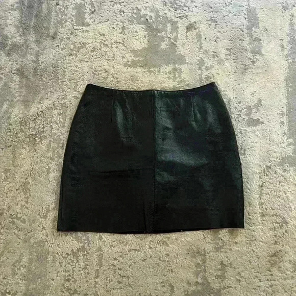 Dresses & Skirts - Vintage Bagatelle Leather skirt Size 10